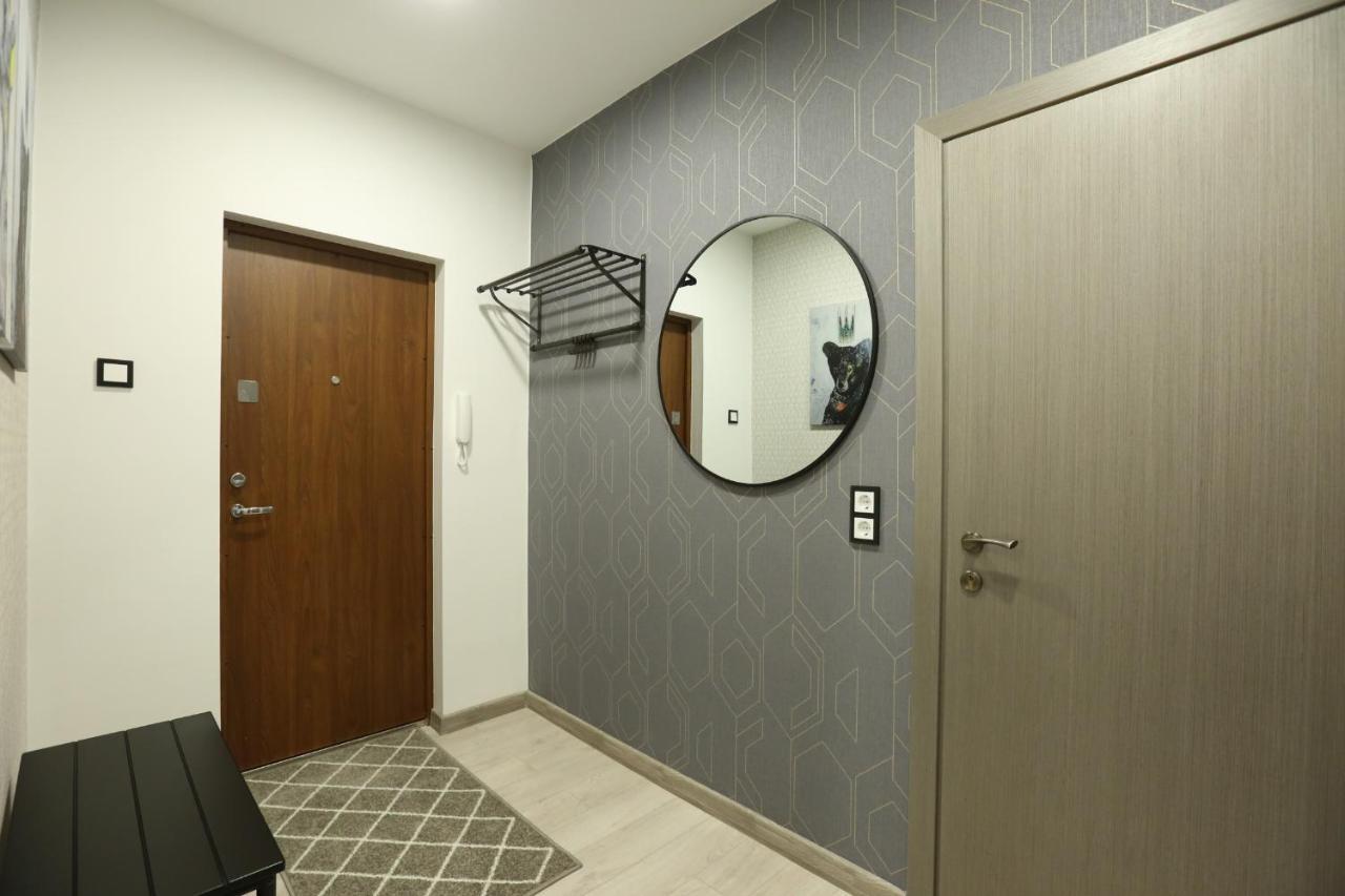 Comfy 2 Room Apartment - Free Parking - 350Mbps Wifi - Netflix カウナス エクステリア 写真