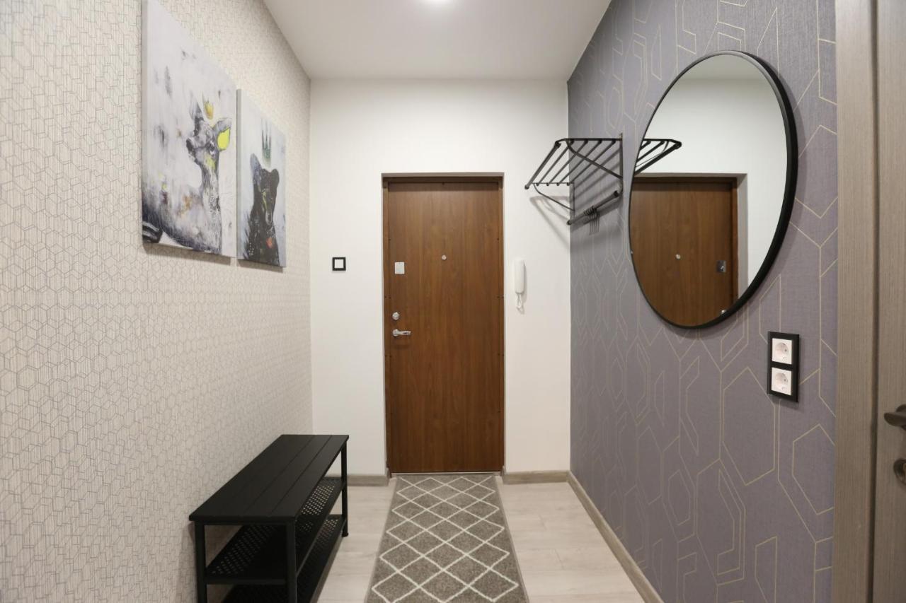 Comfy 2 Room Apartment - Free Parking - 350Mbps Wifi - Netflix カウナス エクステリア 写真