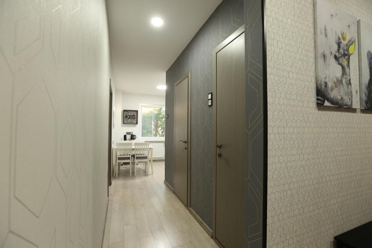 Comfy 2 Room Apartment - Free Parking - 350Mbps Wifi - Netflix カウナス エクステリア 写真